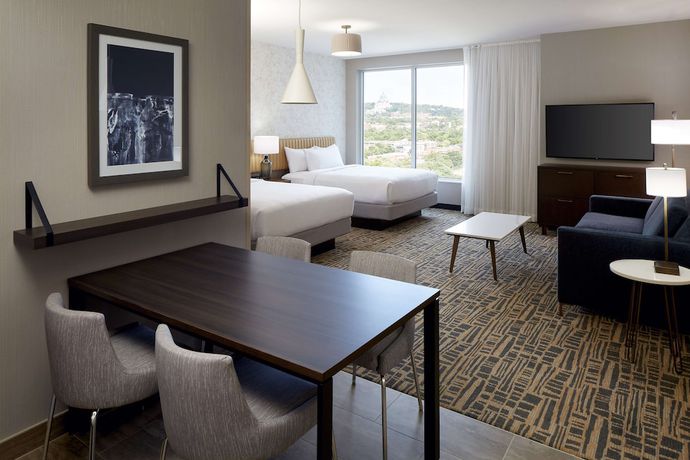 Imagen de la habitación del Hotel Homewood Suites By Hilton Montreal Midtown. Foto 13