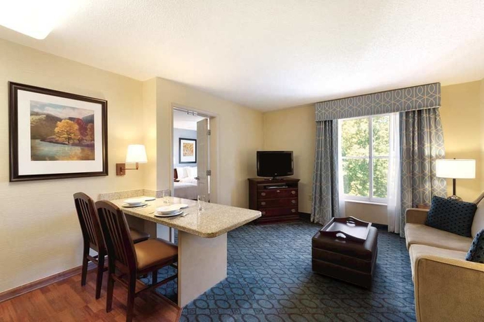 Imagen de los interiores del Hotel Homewood Suites By Hilton Nashville Airport. Foto 9