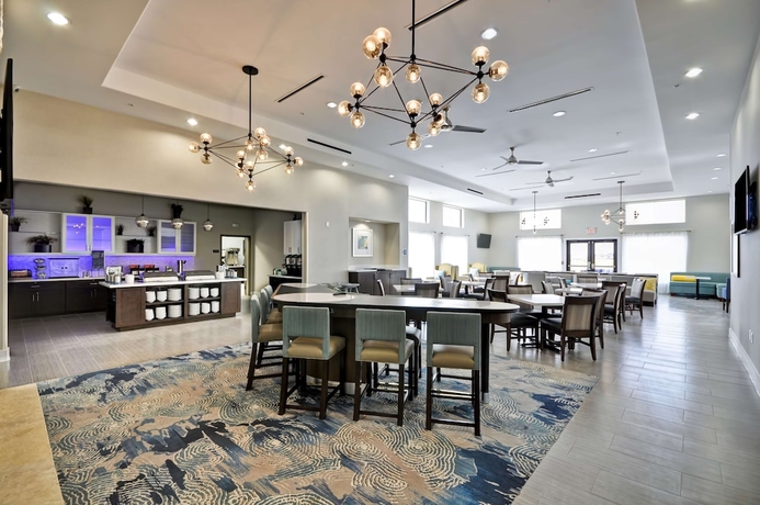 Imagen de los interiores del Hotel Homewood Suites By Hilton New Braunfels. Foto 11