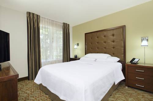 Imagen de la habitación del Hotel Homewood Suites By Hilton Newark Fremont. Foto 3