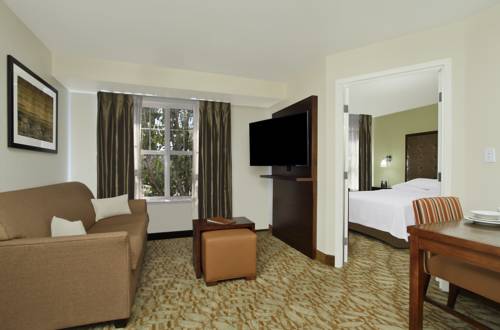 Imagen de la habitación del Hotel Homewood Suites By Hilton Newark Fremont. Foto 5