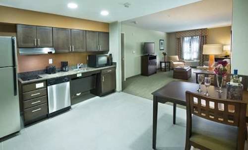Imagen de la habitación del Hotel Homewood Suites By Hilton Newport Middletown, Ri. Foto 6