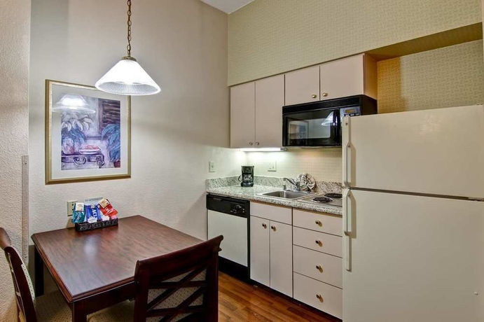 Imagen de la habitación del Hotel Homewood Suites By Hilton North Dallas-plano. Foto 5