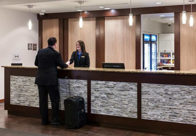 Imagen de los interiores del Hotel Homewood Suites By Hilton Omaha Downtown. Foto 11