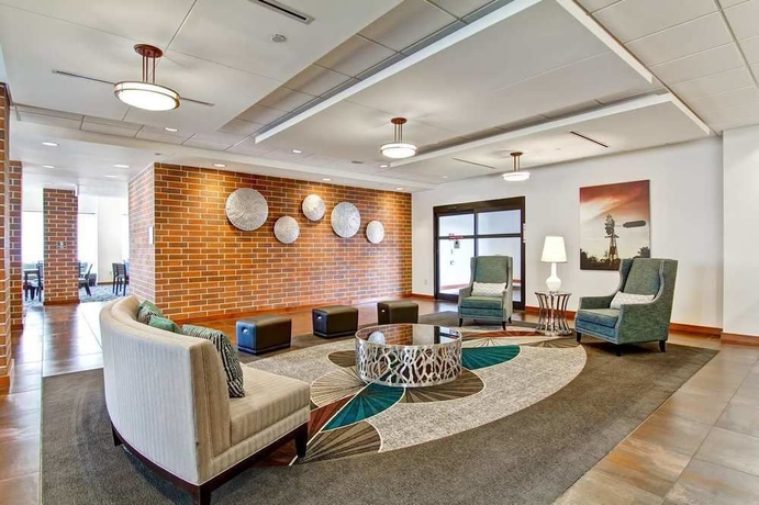 Imagen de los interiores del Hotel Homewood Suites By Hilton Omaha Downtown. Foto 15