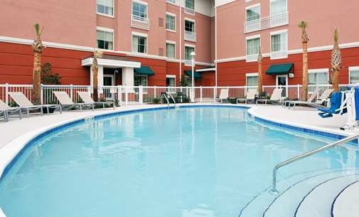 Imagen de la piscina del Hotel Homewood Suites By Hilton Orlando Airport. Foto 7