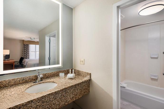 Imagen de la habitación del Hotel Homewood Suites By Hilton Orlando-int'l Drive/convention Center. Foto 5