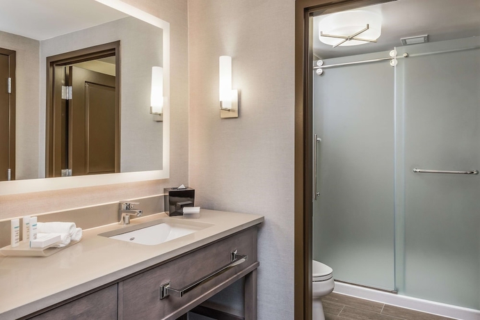 Imagen de la habitación del Hotel Homewood Suites By Hilton Ottawa Airport. Foto 5