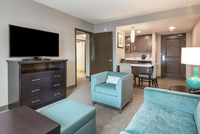 Imagen de la habitación del Hotel Homewood Suites By Hilton Ottawa Airport. Foto 9
