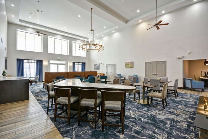 Imagen de los interiores del Hotel Homewood Suites By Hilton Palm Desert. Foto 19