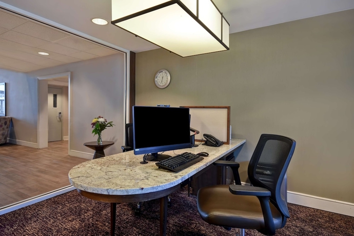 Imagen de los interiores del Hotel Homewood Suites By Hilton Philadelphia Great Valley. Foto 17