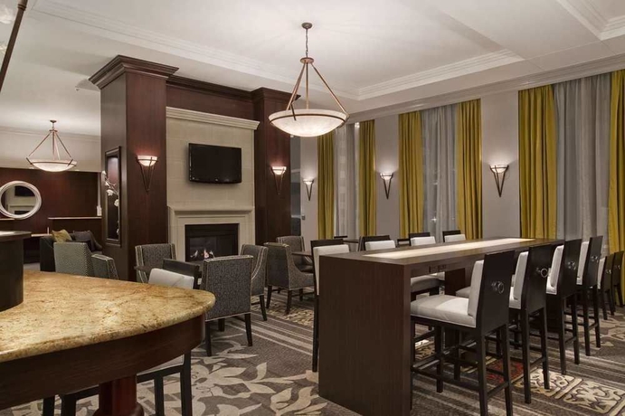 Imagen de los interiores del Hotel Homewood Suites By Hilton Philadelphia-city Avenue. Foto 4
