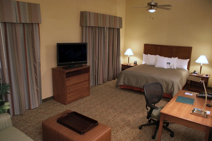 Imagen de la habitación del Hotel Homewood Suites By Hilton Phoenix Airport South. Foto 6