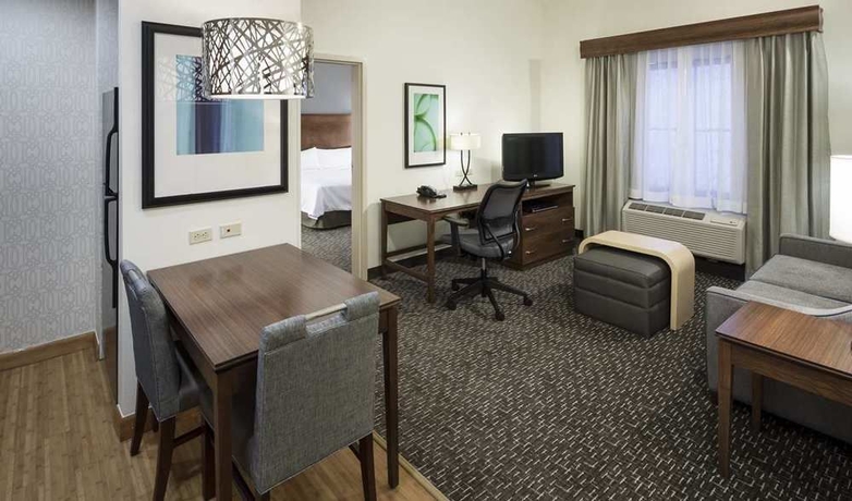Imagen de los interiores del Hotel Homewood Suites By Hilton Phoenix North-happy Valley. Foto 14