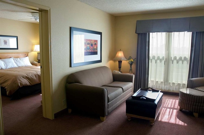 Imagen de los interiores del Hotel Homewood Suites By Hilton Phoenix-biltmore. Foto 13