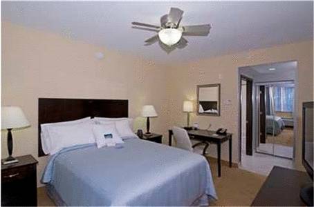 Imagen de la habitación del Hotel Homewood Suites By Hilton Port Saint Lucie-tradition. Foto 6