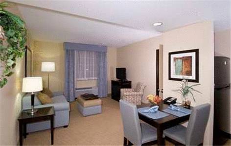Imagen de la habitación del Hotel Homewood Suites By Hilton Port Saint Lucie-tradition. Foto 7