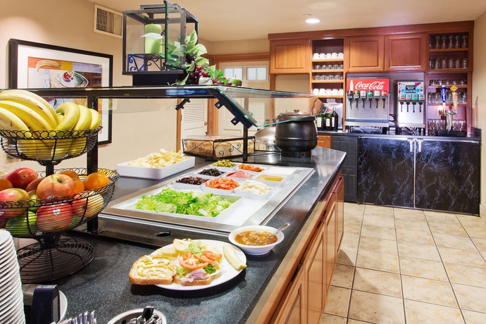 Imagen general del Hotel Homewood Suites By Hilton Portland Airport. Foto 2
