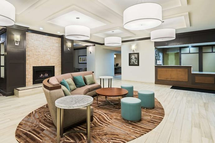 Imagen de los interiores del Hotel Homewood Suites By Hilton Princeton. Foto 16