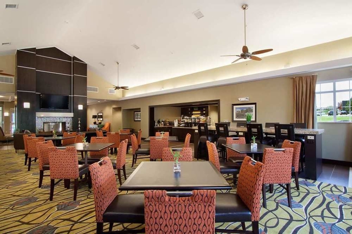 Imagen de los interiores del Hotel Homewood Suites By Hilton Rochester/greece, Ny. Foto 7