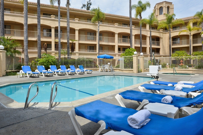 Imagen de la piscina del Hotel Homewood Suites By Hilton San Diego Central. Foto 14
