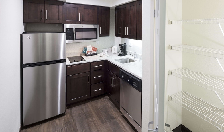 Imagen de la habitación del Hotel Homewood Suites By Hilton San Jose Airport-silicon Valley. Foto 7