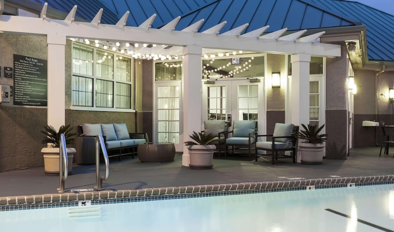 Imagen de la piscina del Hotel Homewood Suites By Hilton San Jose Airport-silicon Valley. Foto 19