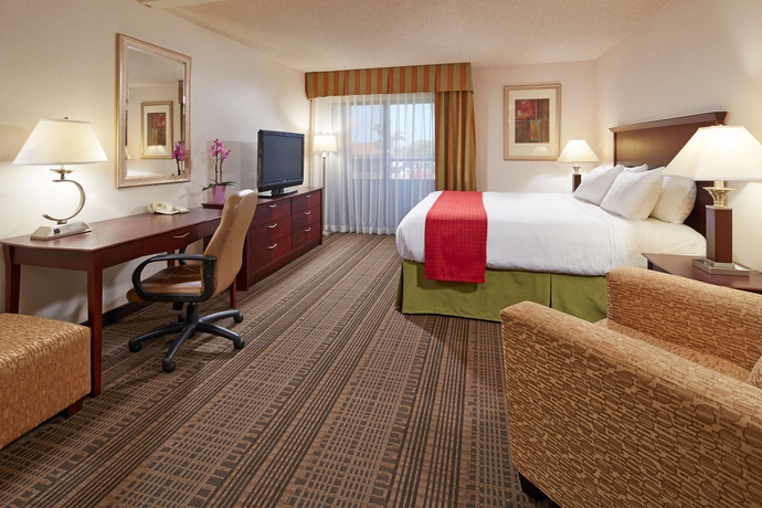 Imagen de la habitación del Hotel Homewood Suites By Hilton Santa Maria. Foto 3