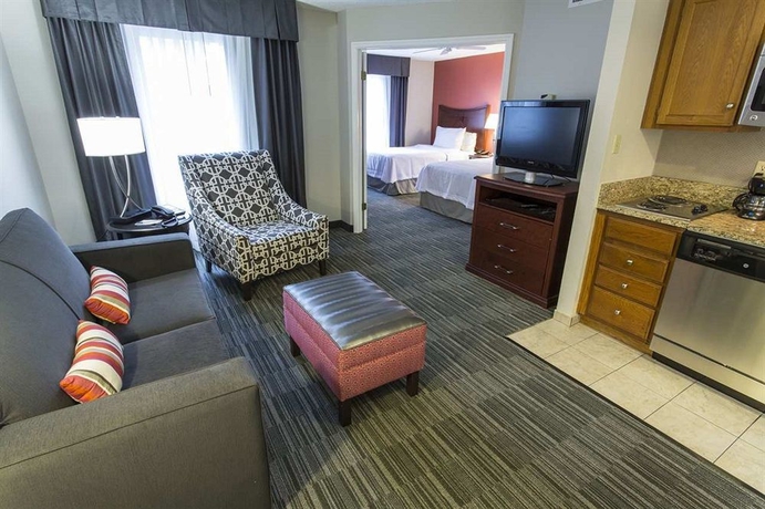 Imagen de los interiores del Hotel Homewood Suites By Hilton Savannah. Foto 11