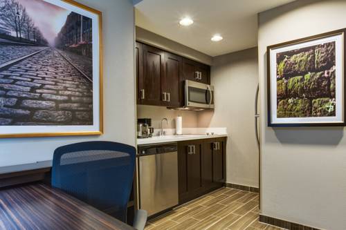 Imagen de la habitación del Hotel Homewood Suites By Hilton Savannah Historic Dist/riverfront. Foto 5