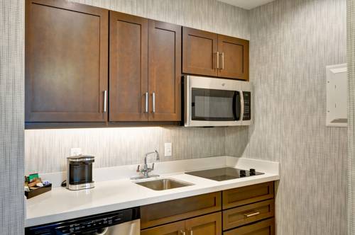 Imagen de la habitación del Hotel Homewood Suites By Hilton Schenectady. Foto 5