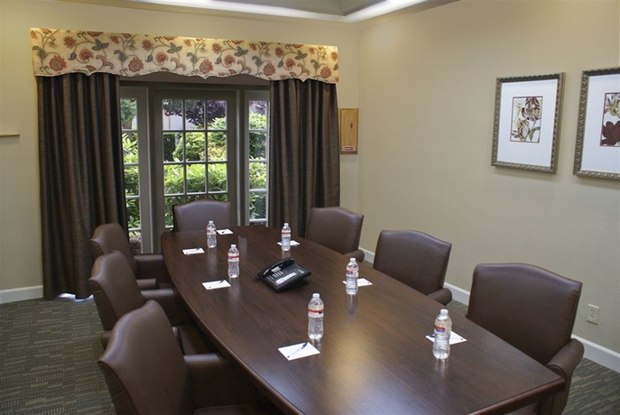 Imagen de los interiores del Hotel Homewood Suites By Hilton Seattle-tacoma Airport/tukwila. Foto 8
