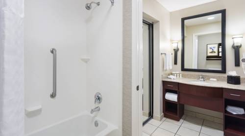 Imagen de la habitación del Hotel Homewood Suites By Hilton Shreveport. Foto 5