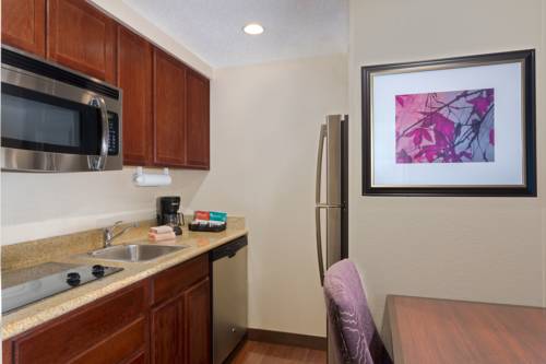 Imagen de la habitación del Hotel Homewood Suites By Hilton Somerset. Foto 10