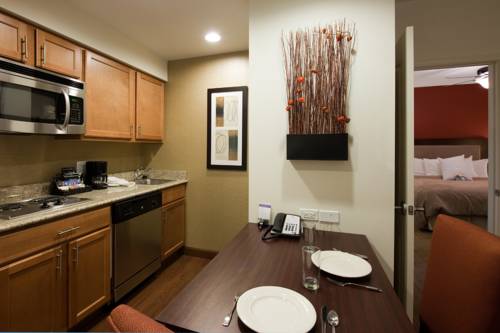 Imagen de la habitación del Hotel Homewood Suites By Hilton St Louis - Galleria. Foto 7