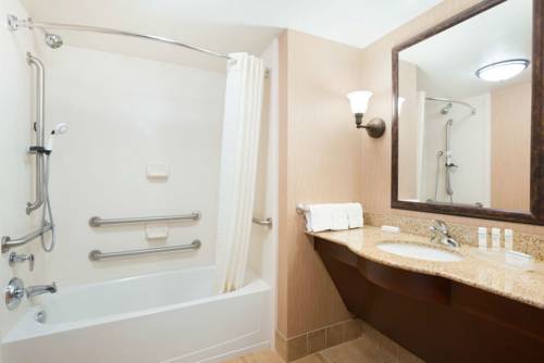 Imagen de la habitación del Hotel Homewood Suites By Hilton St Louis Park At West End. Foto 8