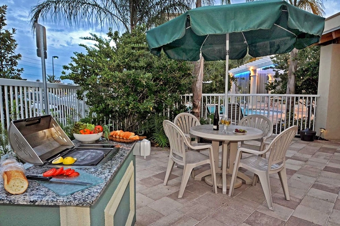 Imagen de los exteriores del Hotel Homewood Suites By Hilton Tampa - Port Richey. Foto 8
