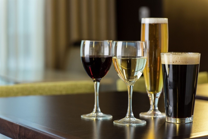 Imagen del bar/restaurante del Hotel Homewood Suites By Hilton Tampa - Port Richey. Foto 4
