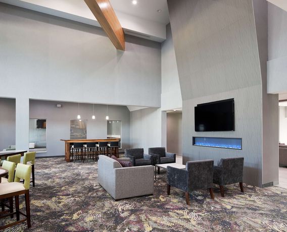 Imagen de los interiores del Hotel Homewood Suites By Hilton Topeka. Foto 15