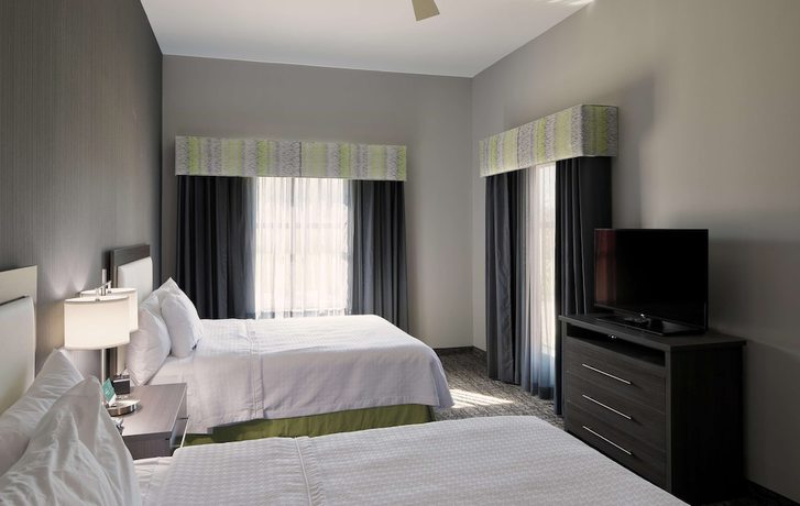 Imagen de la habitación del Hotel Homewood Suites By Hilton Topeka. Foto 7