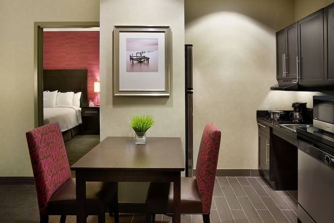 Imagen de la habitación del Hotel Homewood Suites By Hilton Toronto Vaughan. Foto 6