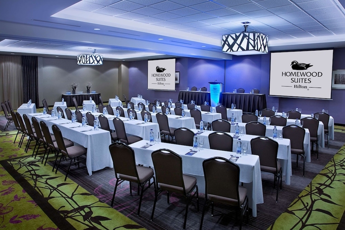 Imagen del bar/restaurante del Hotel Homewood Suites By Hilton Toronto Vaughan. Foto 3