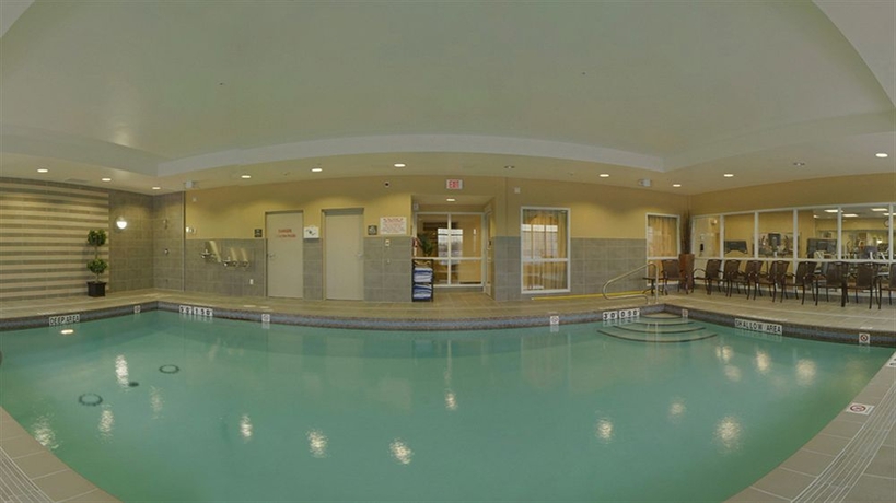 Imagen de la piscina del Hotel Homewood Suites By Hilton Toronto-markham. Foto 16