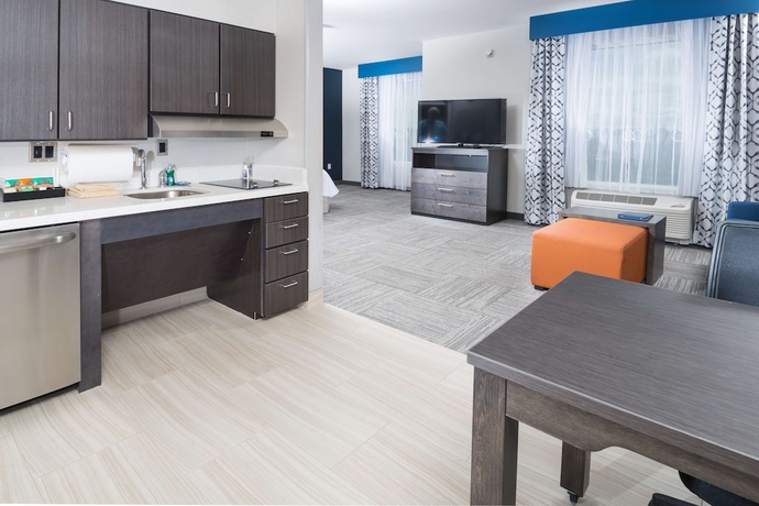 Imagen de la habitación del Hotel Homewood Suites By Hilton Tulsa Catoosa. Foto 8