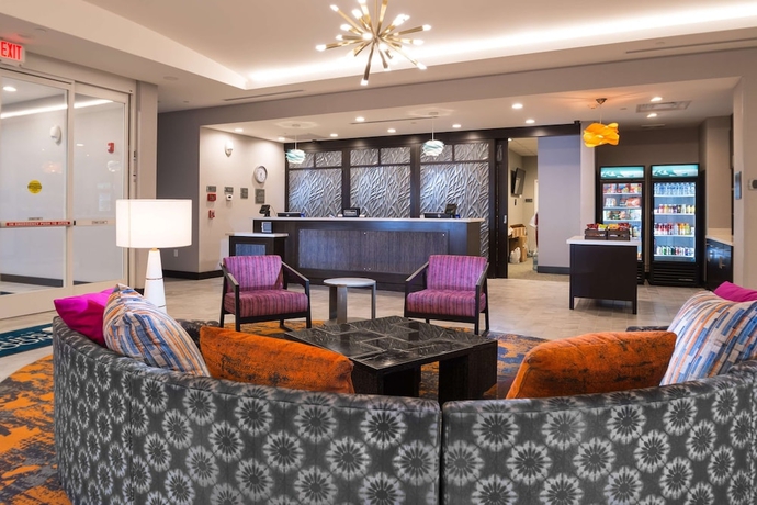 Imagen de los interiores del Hotel Homewood Suites By Hilton Tulsa Catoosa. Foto 19