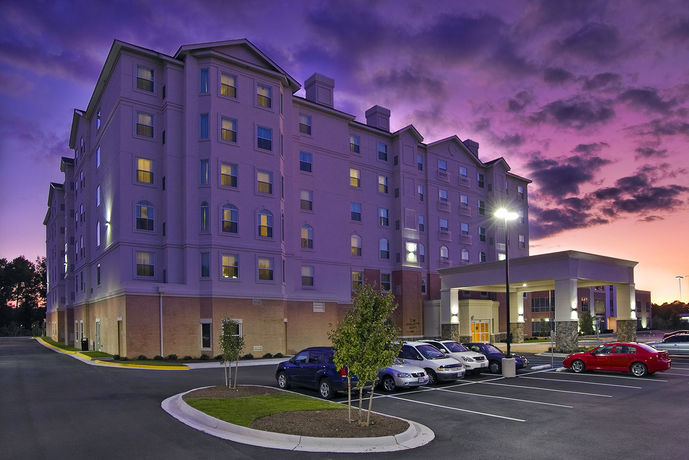 Imagen de los interiores del Hotel Homewood Suites By Hilton Virginia Beach/norfolk Airport. Foto 14