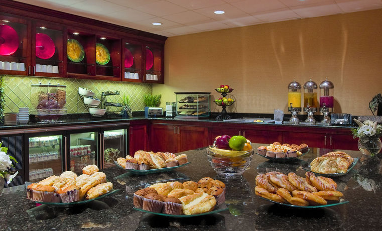 Imagen del bar/restaurante del Hotel Homewood Suites By Hilton Virginia Beach/norfolk Airport. Foto 3