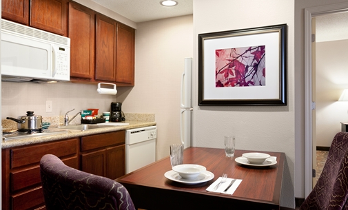 Imagen general del Hotel Homewood Suites By Hilton Wallingford-meriden. Foto 10