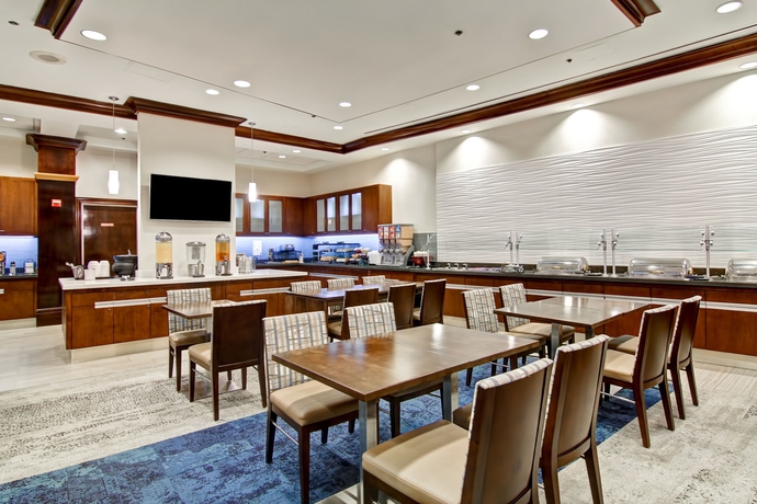 Imagen del bar/restaurante del Hotel Homewood Suites By Hilton Washington, D.c. Downtown. Foto 2