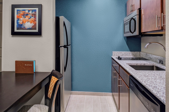 Imagen de la habitación del Hotel Homewood Suites By Hilton Wauwatosa Milwaukee. Foto 10